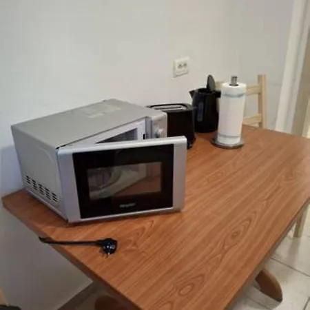 Schöne Vollausgestattete Monteurs- Gästewohnungen 6105 Apartment *